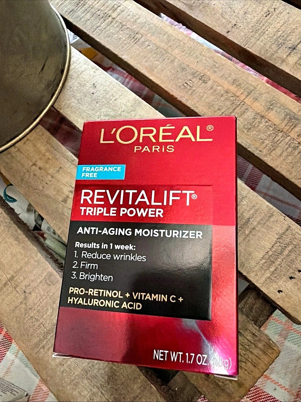 L'Oréal Paris Revitalift Triple Power Anti-Aging Moisturizer Anti-Aging